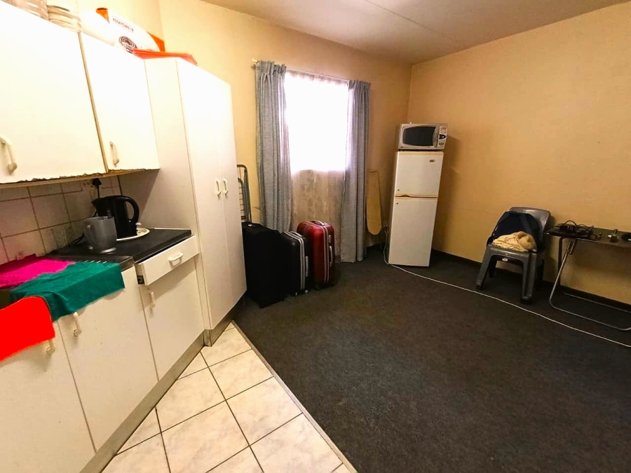 1 Bedroom Property for Sale in Willows Free State